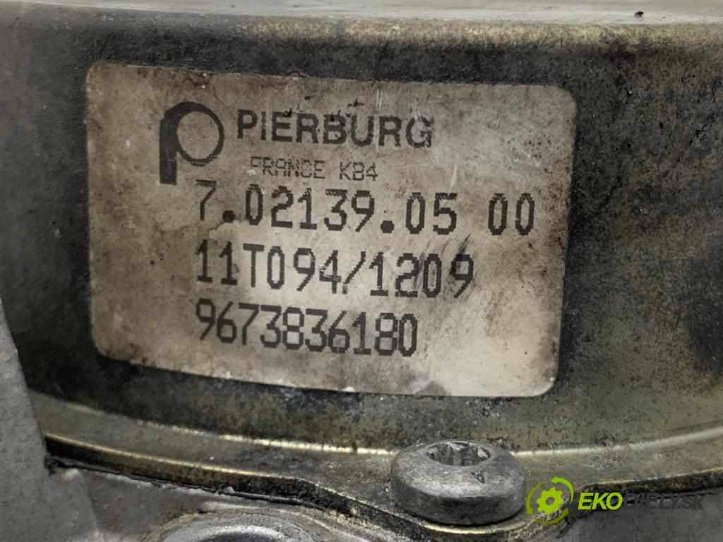 FORD KUGA I SUV 2011 103 kW 2.0 TDCi 4x4 1997 pumpa vakuová 9673836180