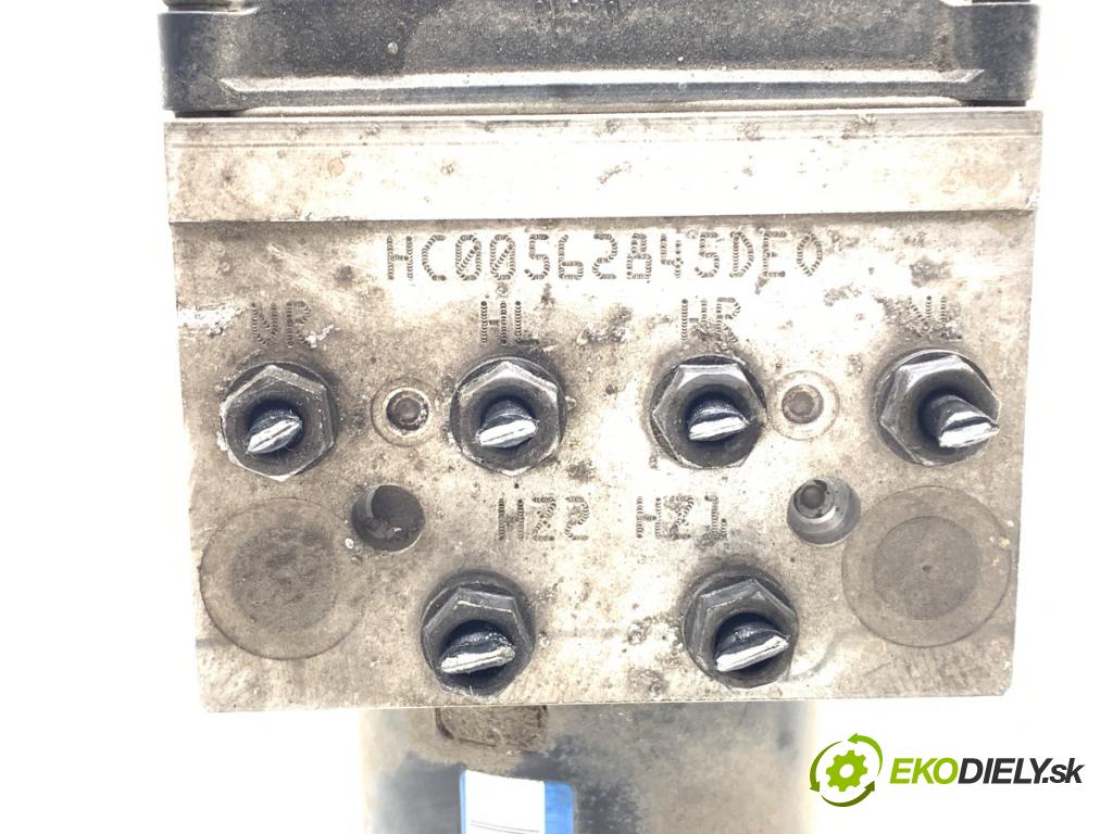 VW PASSAT CC B6 coupe 2010 147 kW 2.0 TFSI 1984 pumpa ABS 3C0614109AF (Pumpa ABS)