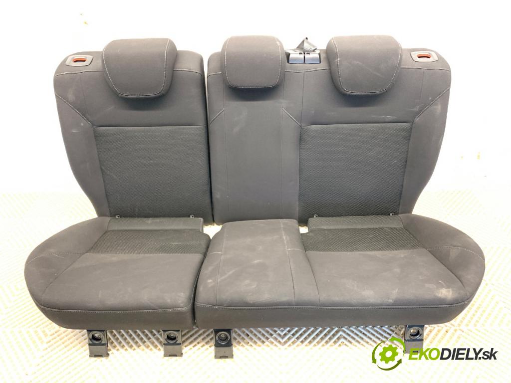 FORD FOCUS III Kombi 2016 88 kW 1.5 TDCi 1499 sedadlo druhý VLÁDA: 