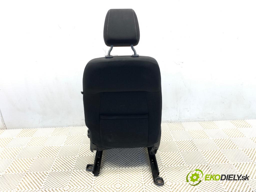 FORD FOCUS III Kombi 2016 88 kW 1.5 TDCi 1499 Sedadlo ľavy predný