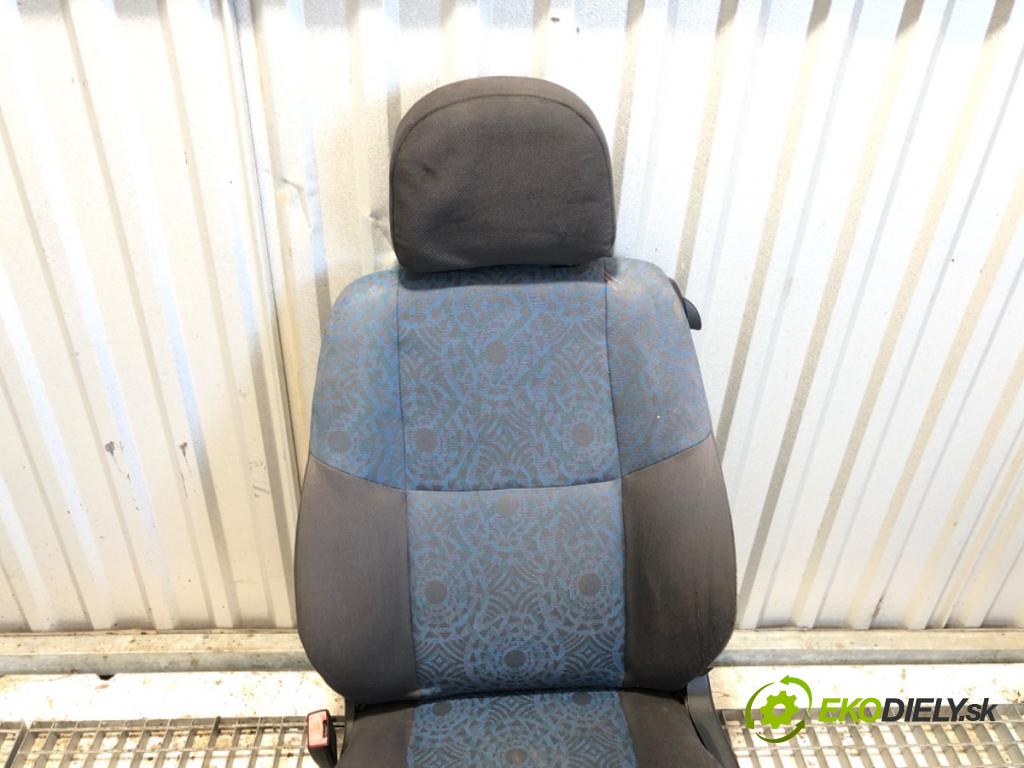 MITSUBISHI PAJERO PININ I samochód terenowy zamknięty 2001 95 kW 2.0 GDI (H67W, H77W) 1999 Sedadlo ľavy predný