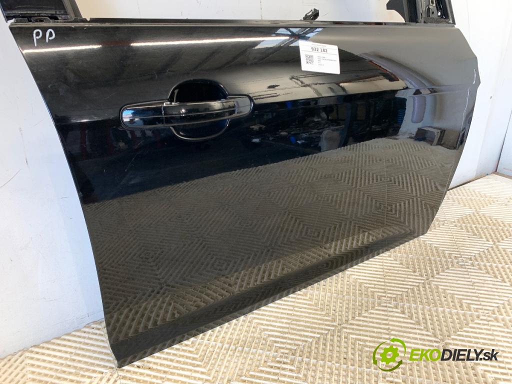 FORD FOCUS III Kombi 2016 88 kW 1.5 TDCi 1499 dveře pravý přední část JF