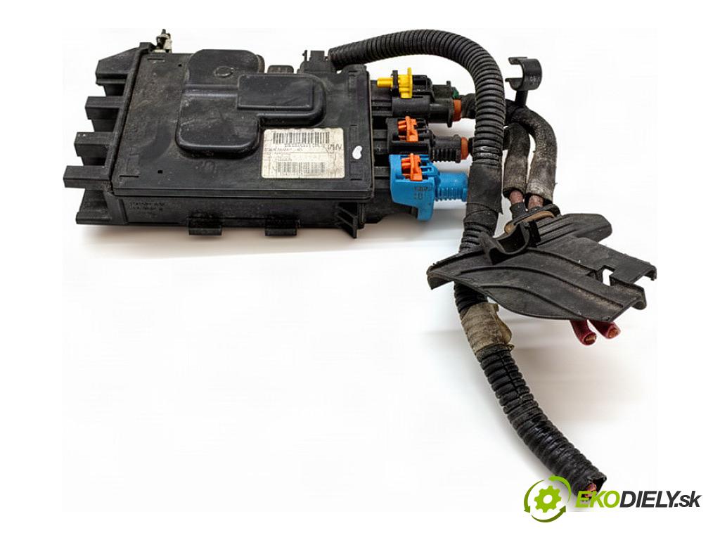 RENAULT GRAND SCENIC III nadwozie wielkoprzestrzenne (MPV) 2010 103 kW 2.0 16V (JZ0G) 1997 modul akumulátora 243800011R