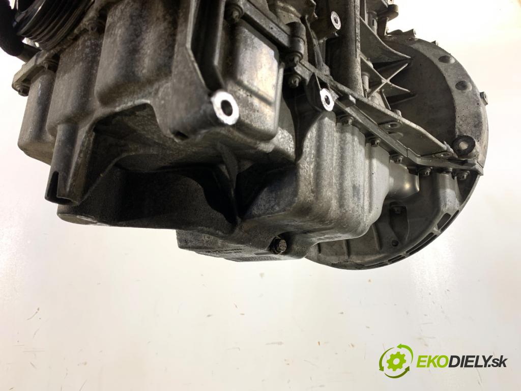 MERCEDES-BENZ W176 liftback 2013 90 kW A 180 (176.042) 1595 Motor 270910 (Motor)