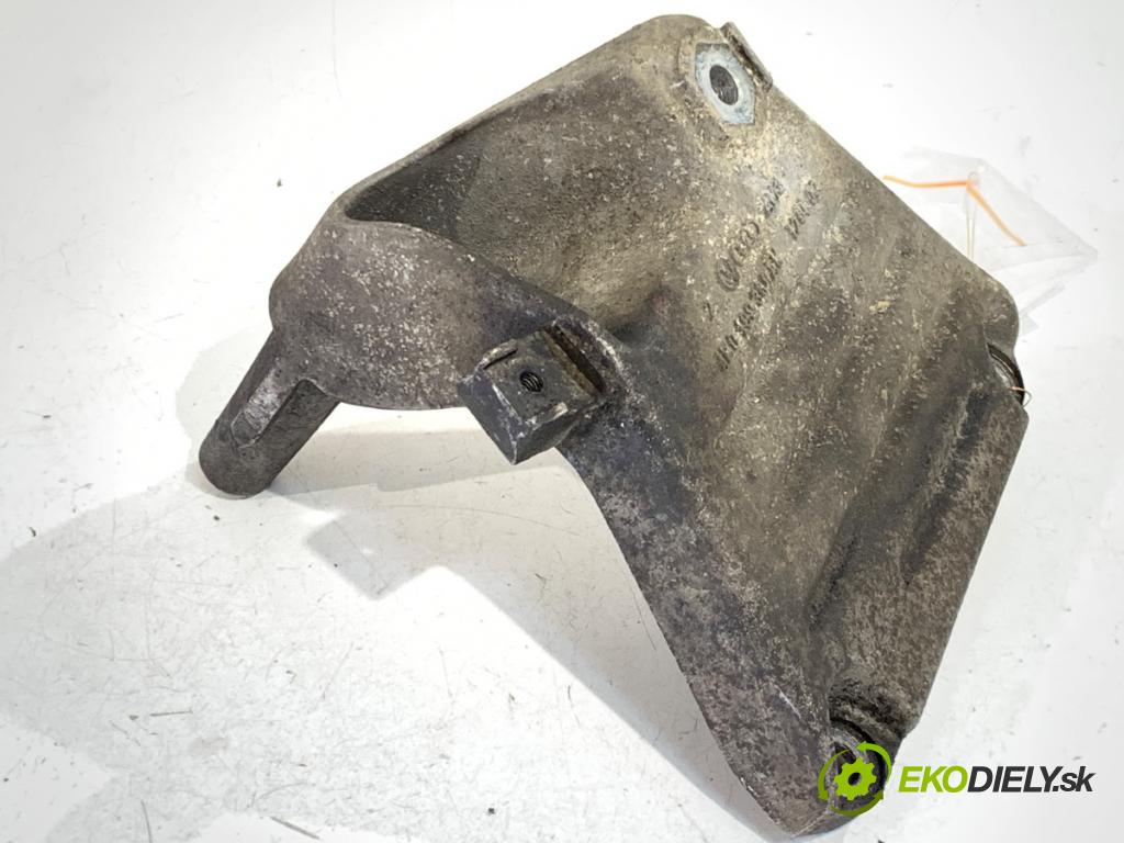 AUDI A8 D3 sedan 2002 246 kW 4.2 quattro 4172 držák motora pravá 4E0199308AK (Držák motoru)