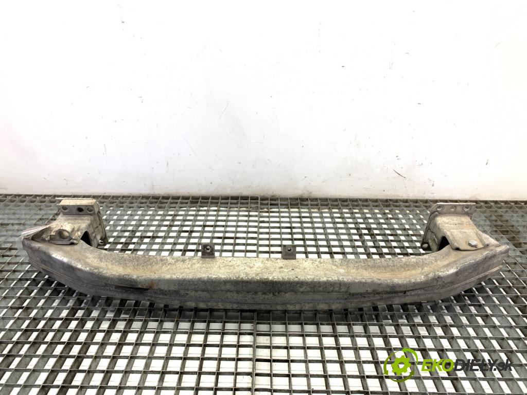 AUDI A8 D3 sedan 2002 246 kW 4.2 quattro 4172 výztuha nárazníka přední část 4E0807134A (Přední výztuha)