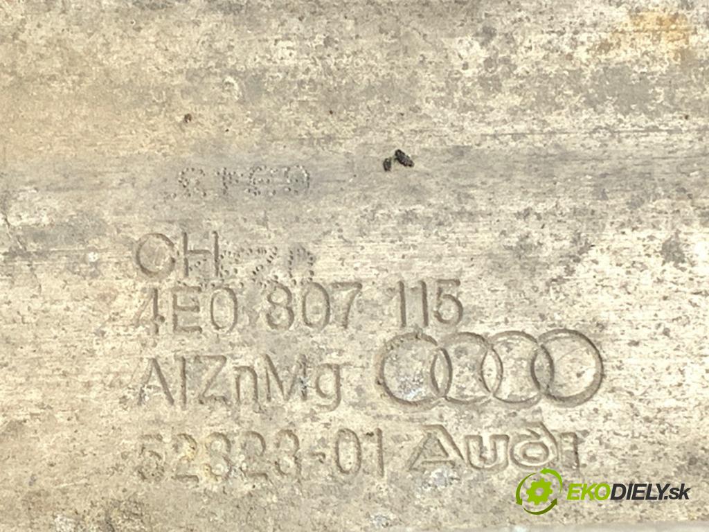 AUDI A8 D3 sedan 2002 246 kW 4.2 quattro 4172 výztuha nárazníka přední část 4E0807134A (Přední výztuha)