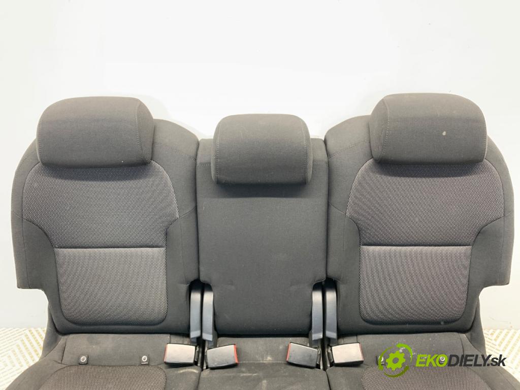 SKODA YETI SUV 2012 90 kW 1.4 TSI 1390 sedadlo druhý VLÁDA: