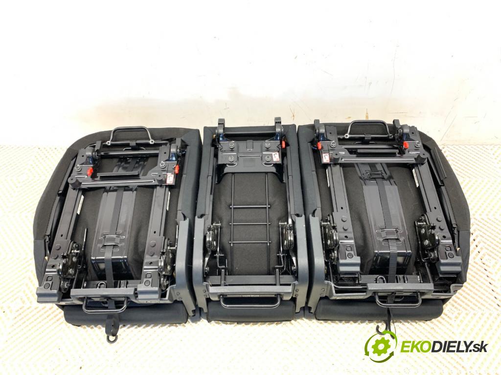 SKODA YETI SUV 2012 90 kW 1.4 TSI 1390 sedadlo druhý VLÁDA: