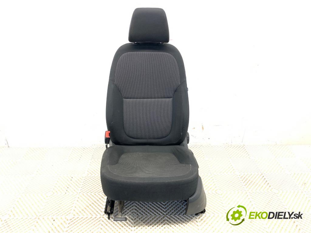 SKODA YETI SUV 2012 90 kW 1.4 TSI 1390 Sedadlo ľavy predný 
