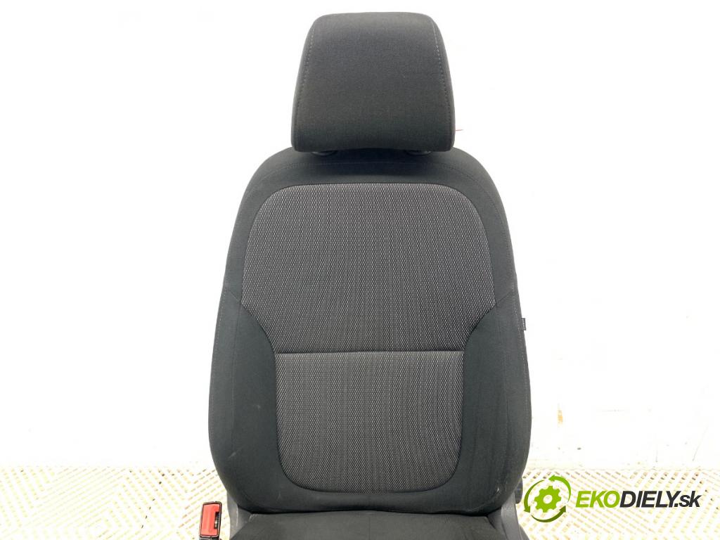 SKODA YETI SUV 2012 90 kW 1.4 TSI 1390 sedadlo levý přední část