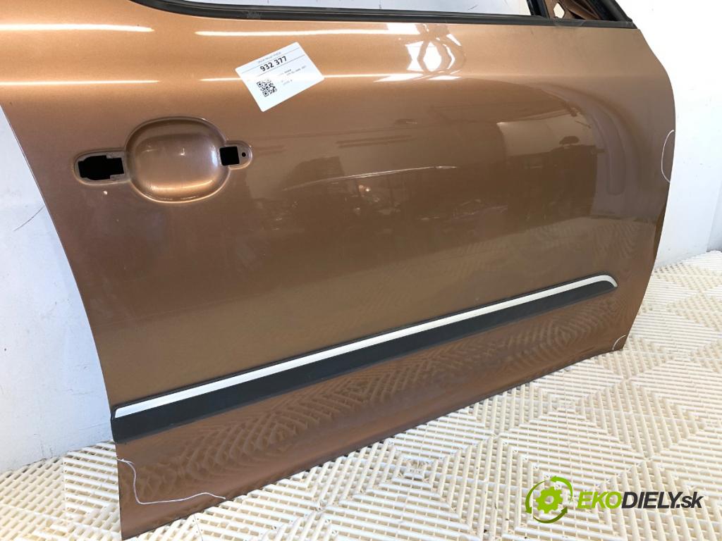 SKODA YETI SUV 2012 90 kW 1.4 TSI 1390 Dvere pravy predný LF2V