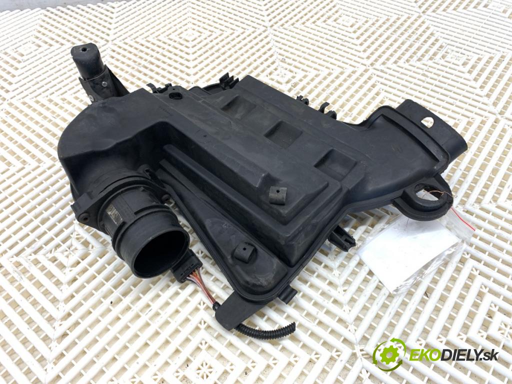 RENAULT TRAFIC II Autobus 2002 60 kW 1.9 dCI 80 (JL0B) 1870 obal filtra vzduchu 8200065768A (Kryt vzduchového filtru)