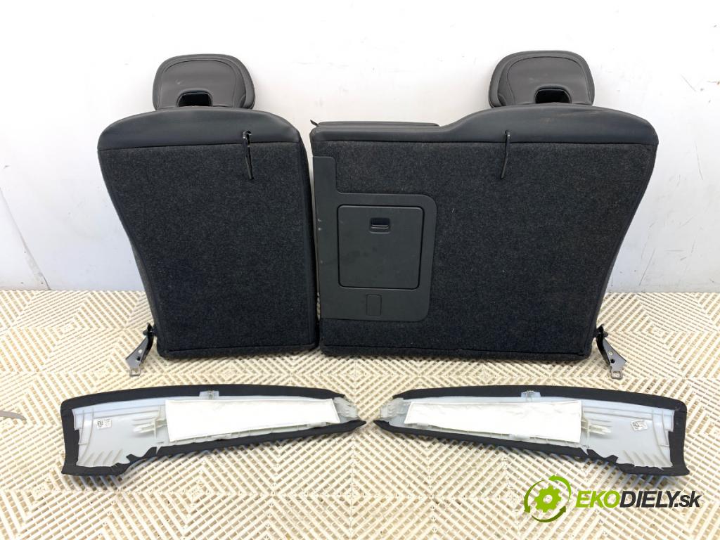 VOLVO S60 III sedan 2020 140 kW T4 1969 Sedadlo druhý rad