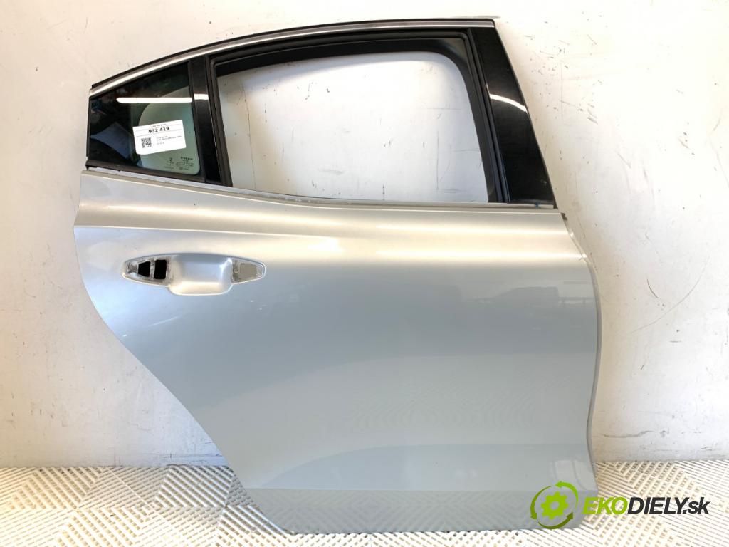 VOLVO S60 III sedan 2020 140 kW T4 1969 Dvere pravy zad 726 