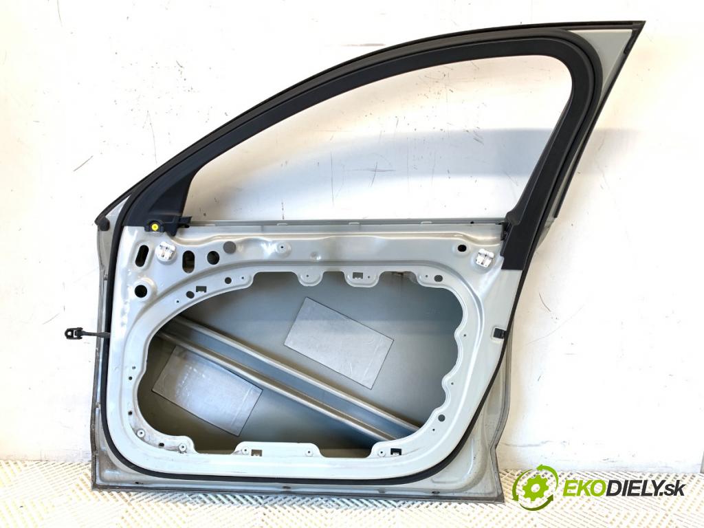 VOLVO S60 III sedan 2020 140 kW T4 1969 Dvere pravy predný 726