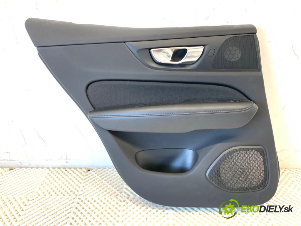VOLVO S60 III sedan 2020 140 kW T4 1969 čalúnenie Dvere ľavy zad 