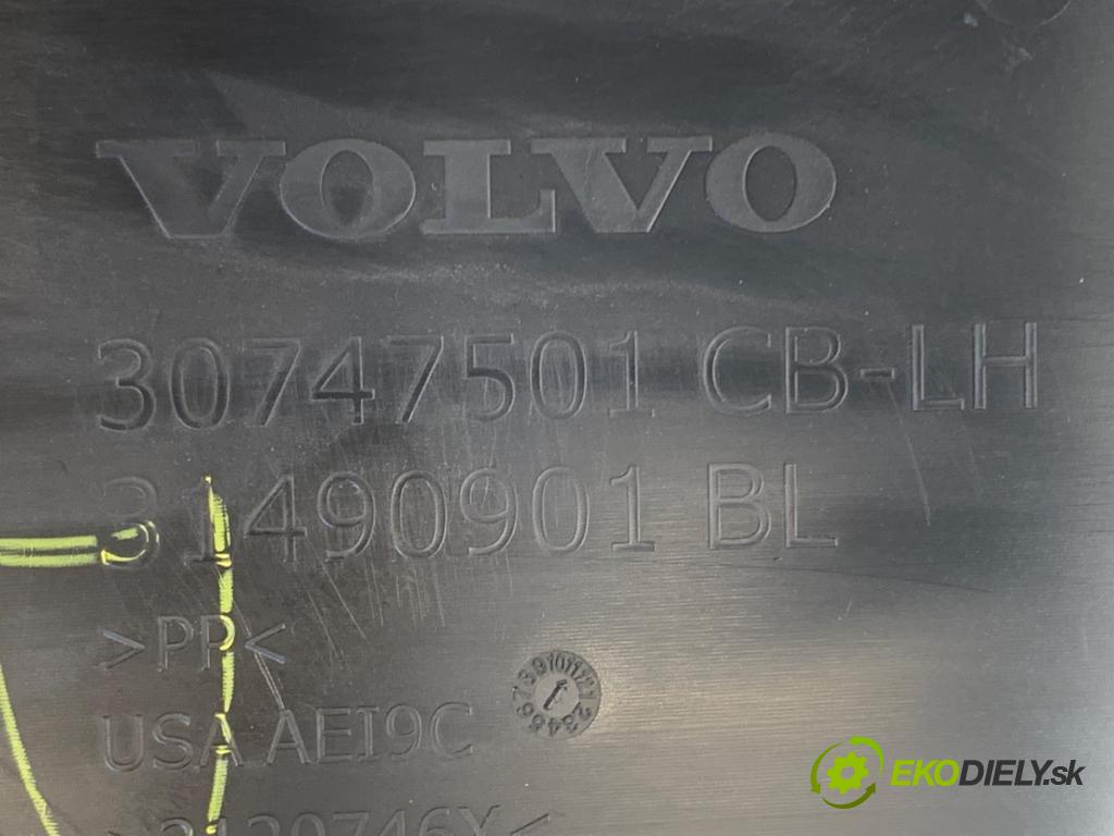 VOLVO S60 III sedan 2020 140 kW T4 1969 čalúnenie Dvere ľavy predný