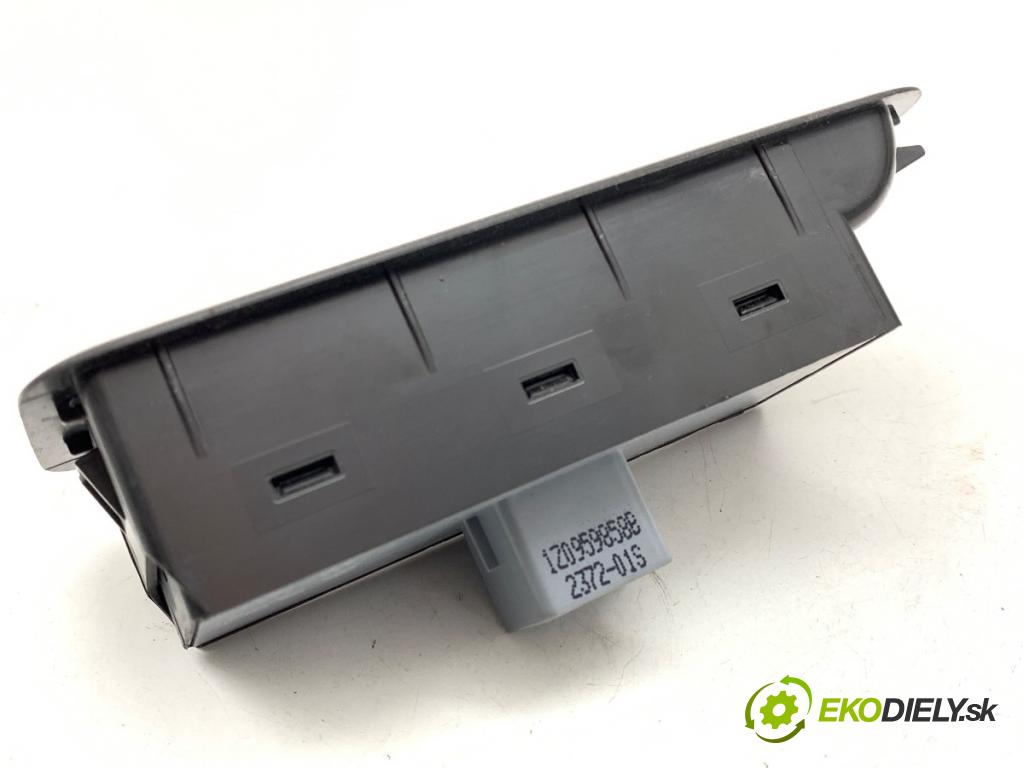 SKODA YETI SUV 2012 90 kW 1.4 TSI 1390 přepínač oken 5L0867171 (Páčky pod volantem)