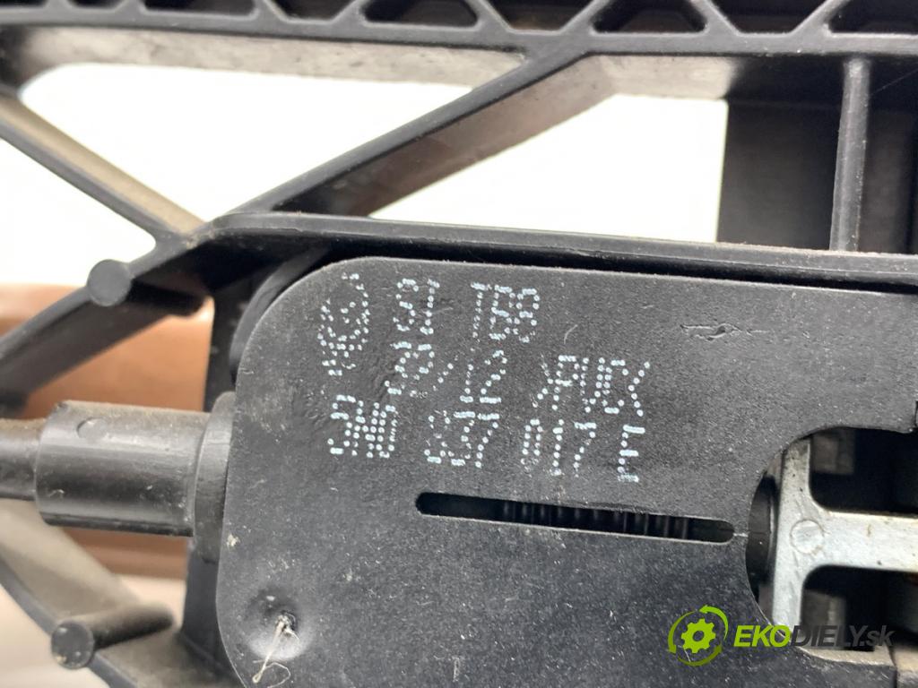 SKODA YETI SUV 2012 90 kW 1.4 TSI 1390 Kľučka vonkajšia pravy predný 5N0837017E