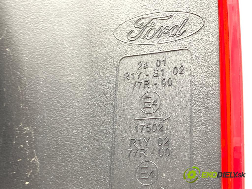 FORD FOCUS III Kombi 2016 88 kW 1.5 TDCi 1499 světlo pravý zadní část