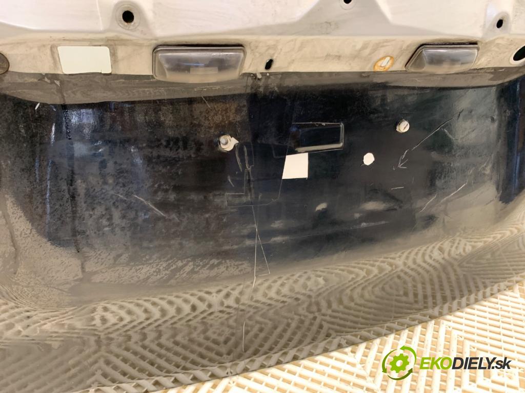 SUBARU FORESTER III SUV 2012 108 kW 2.0 D AWD (SJD) 1998 kapota zad