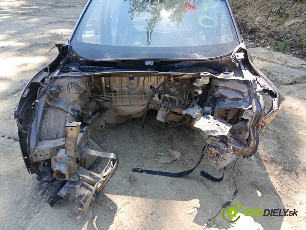 HONDA HR-V SUV 2016 96 kW 1.5 (RU1) 1498 karoséria ČTVRŤÁK: Blatník prah strecha PODŁUŻNICA