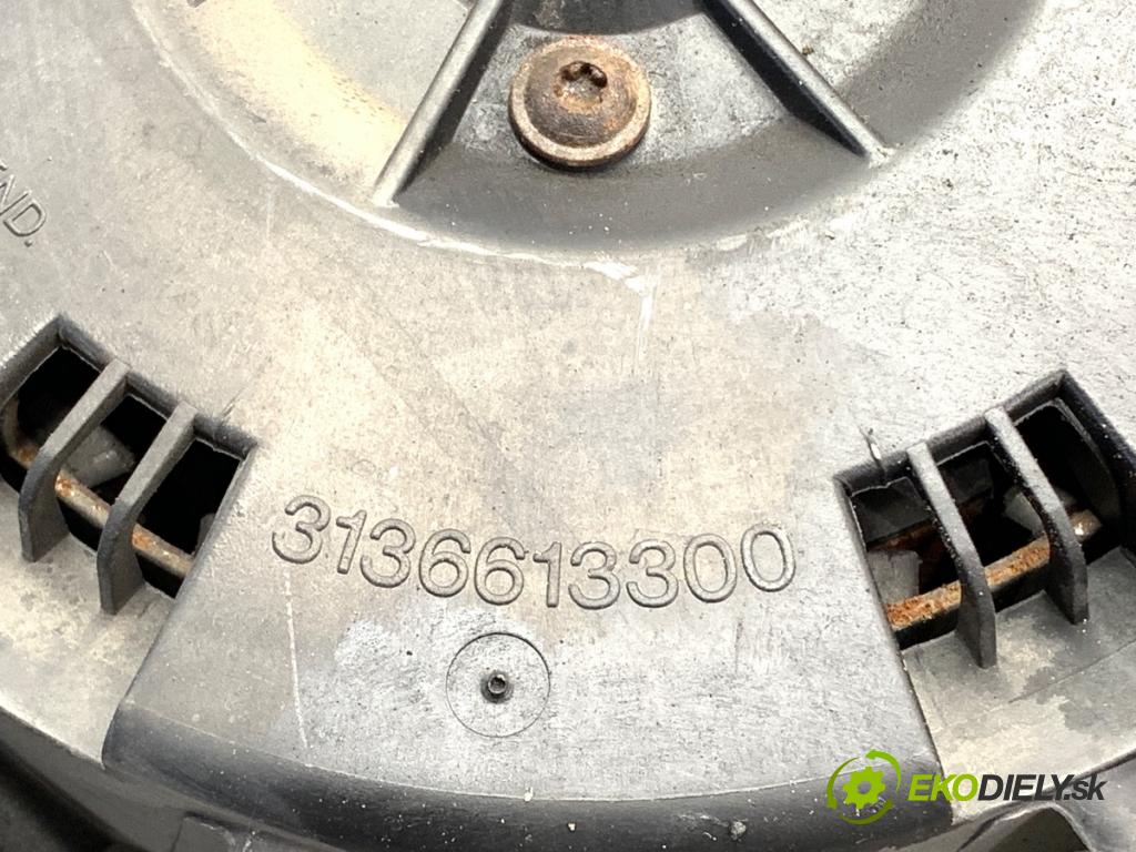 AUDI A8 D3 sedan 2005 191 kW 3.2 FSI 3123 ventilátor chladiče 093682/1 (Ventilátor)
