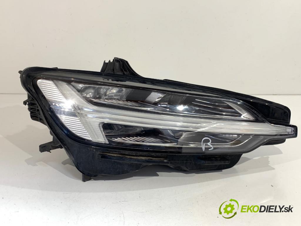 VOLVO S60 III sedan 2020 140 kW T4 1969 Svetlomet pravy predný 32314149
