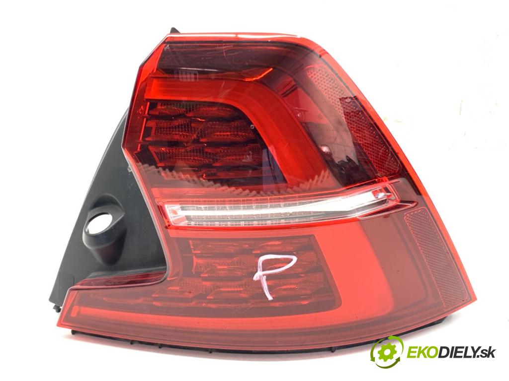 VOLVO S60 III sedan 2020 140 kW T4 1969 Svetlo pravy zad 
