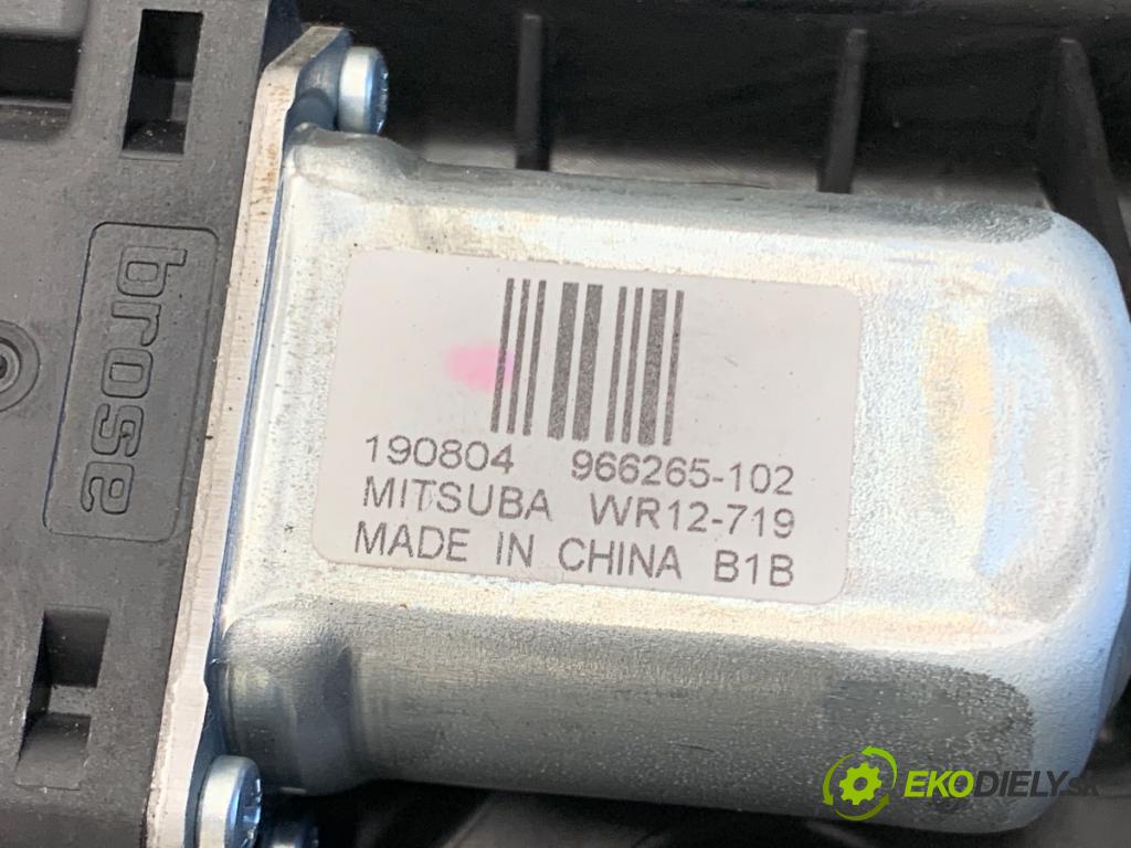 VOLVO S60 III sedan 2020 140 kW T4 1969 Mechanizmus okna pravy zad 32283267