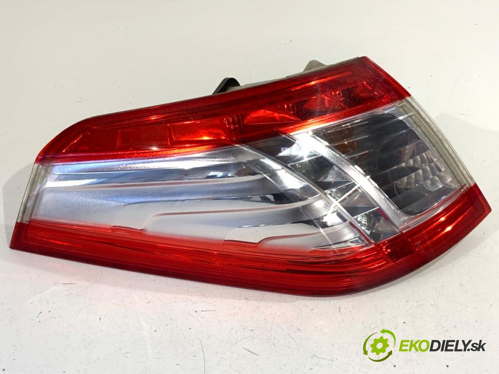 PEUGEOT 508 SW I Kombi 2011 115 kW 1.6 THP 1598 světlo levý zadní část 9686779580