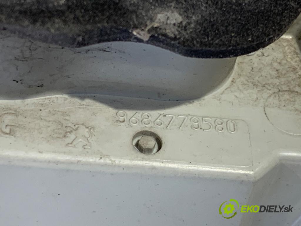 PEUGEOT 508 SW I Kombi 2011 115 kW 1.6 THP 1598 Svetlo ľavy zad 9686779580