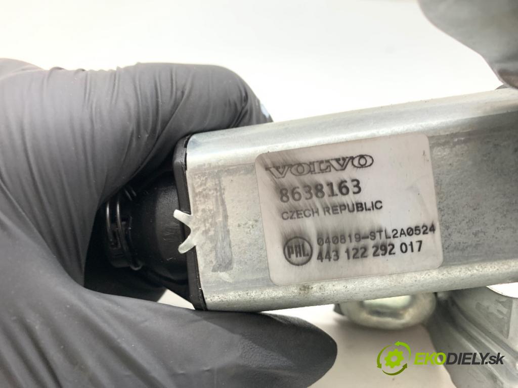 VOLVO XC90 I SUV 2005 200 kW T6 AWD 2922 Motor stieračov zad 8638163
