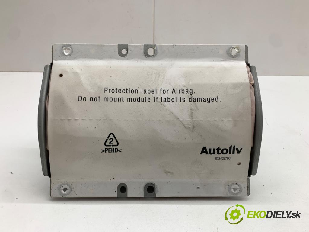 VOLVO XC90 I SUV 2005 200 kW T6 AWD 2922 AirBag spolujezdce 8686539 (Airbag)