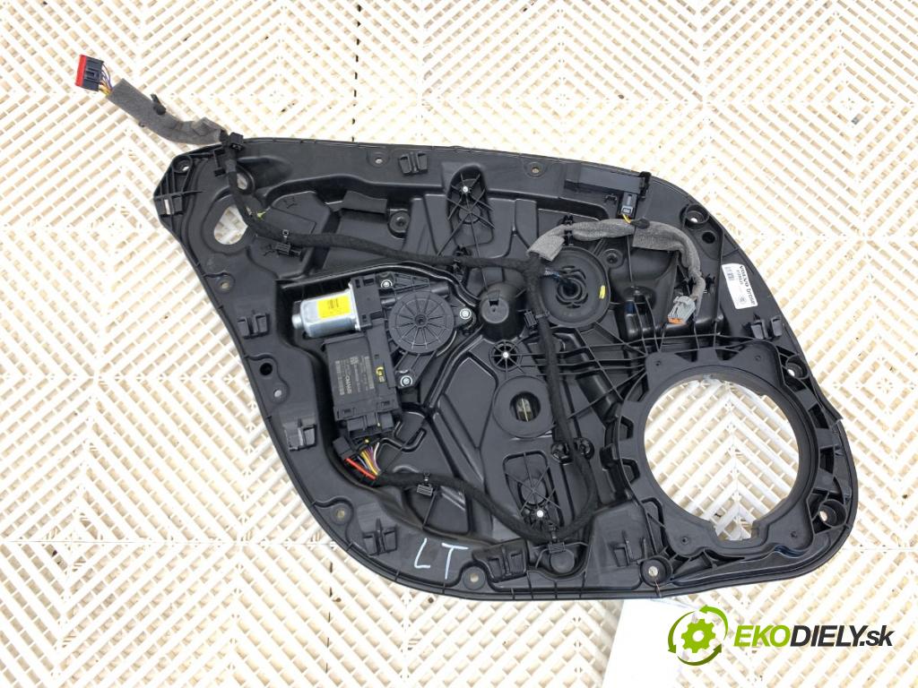 VOLVO V60 II Kombi 2019 140 kW D4 1969 Mechanizmus okna ľavy zad 31674759