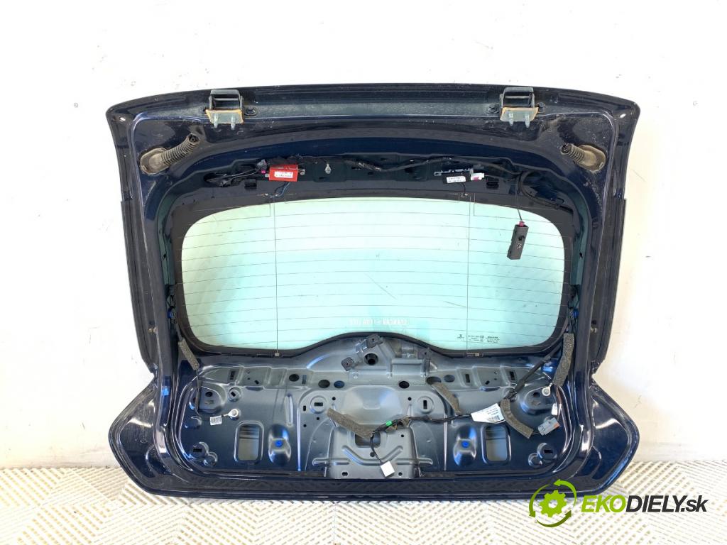 VOLVO V40 liftback 2013 84 kW D2 1560 kapota zad