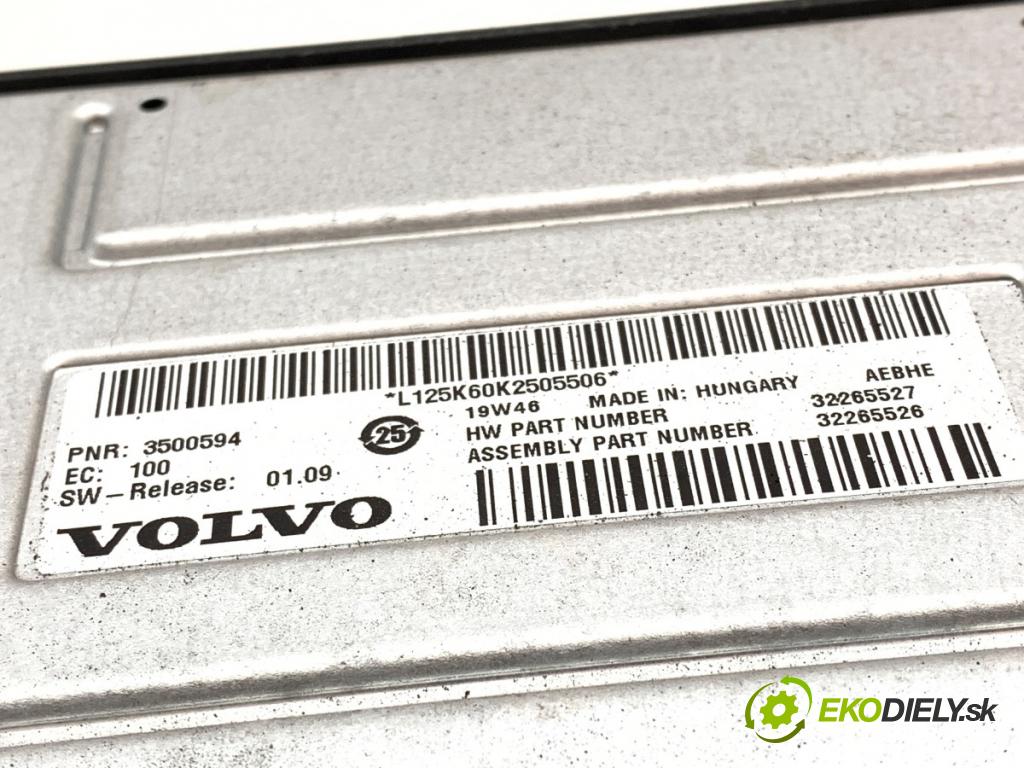 VOLVO S60 III sedan 2020 140 kW T4 1969 zesilovač 3500594 (Zesilovač)
