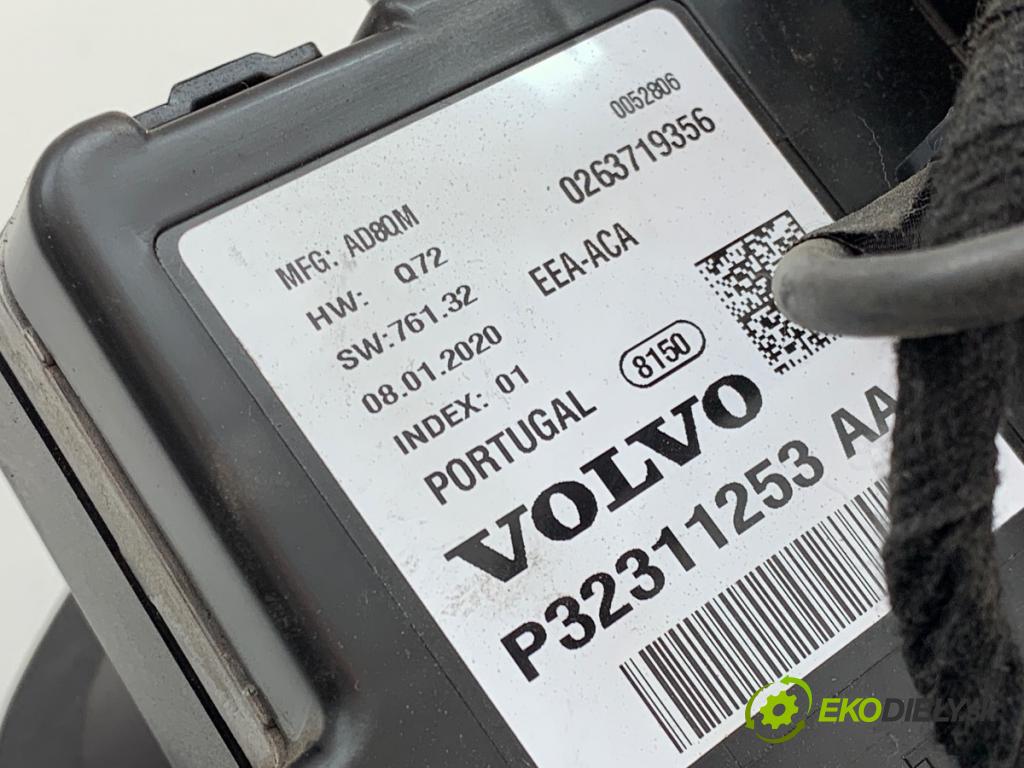 VOLVO S60 III sedan 2020 140 kW T4 1969 Prístrojovka P32311253AA (Prístrojová doska)