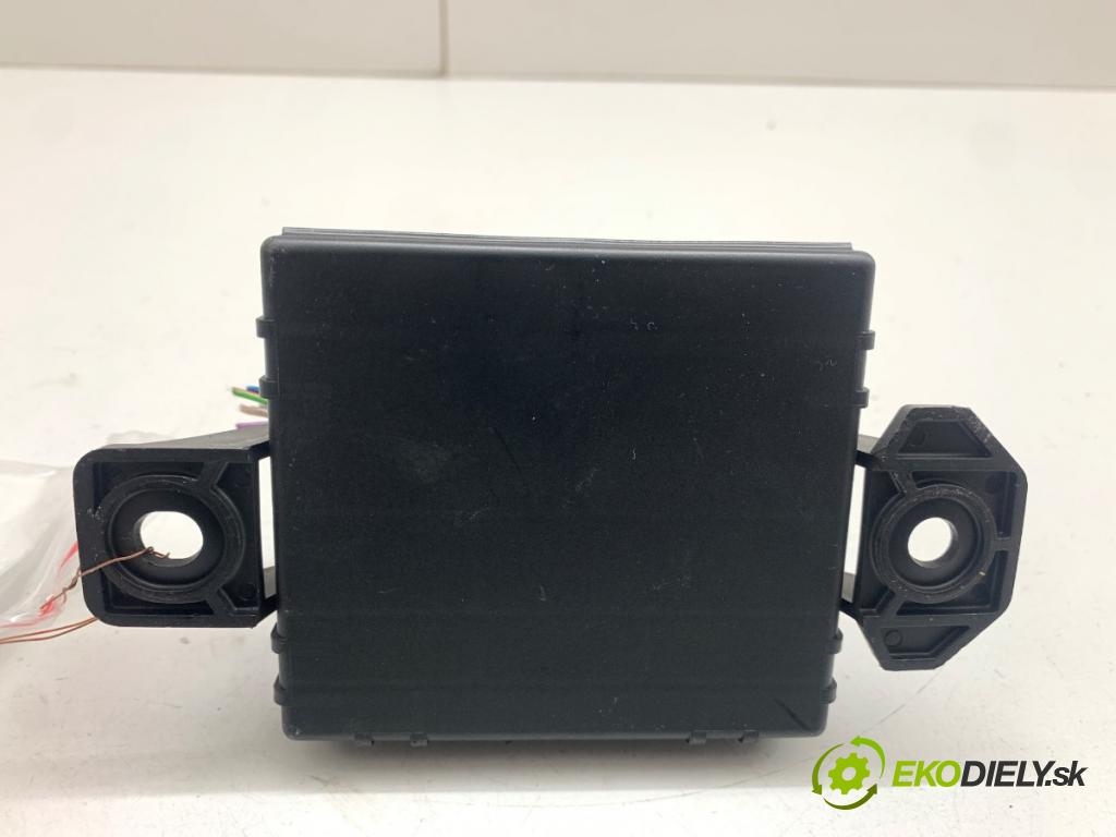 JAGUAR XJ sedan 2015 250 kW 3.0 SCV6 2995 Modul GATEWAY DW93-14F681-AK