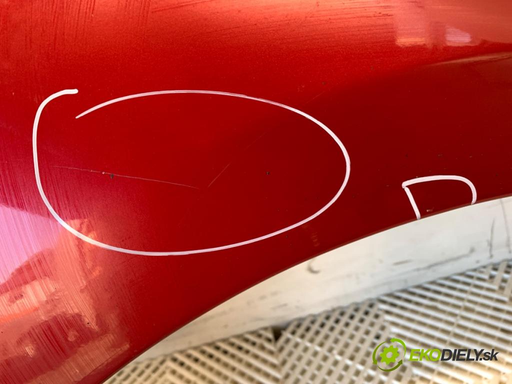 MAZDA 6 GJ sedan 2014 141 kW 2.5 (GJ5FP) 2488 Blatník pravy predný 41V