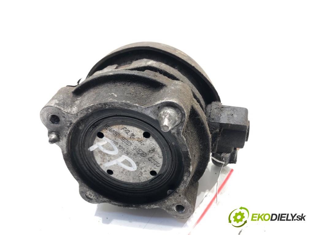AUDI A8 D3 sedan 2005 191 kW 3.2 FSI 3123 AirBag Motor pravy predný 4E0199381