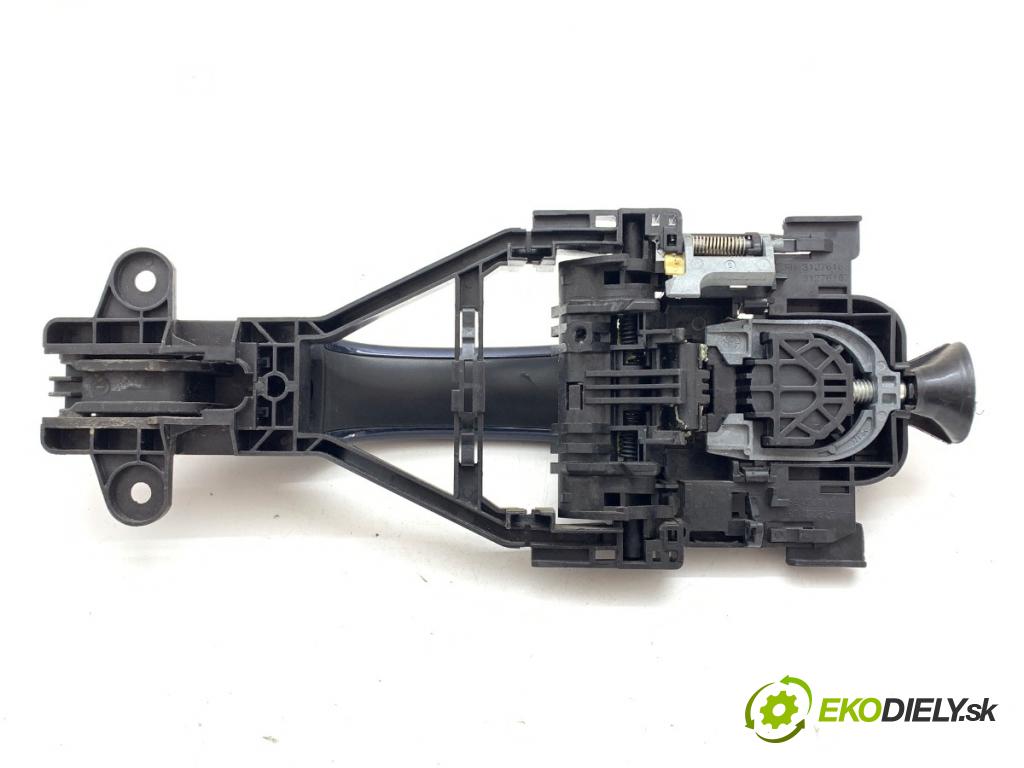 VOLVO V40 liftback 2013 84 kW D2 1560 klika vnejší pravý zadní část 31276168