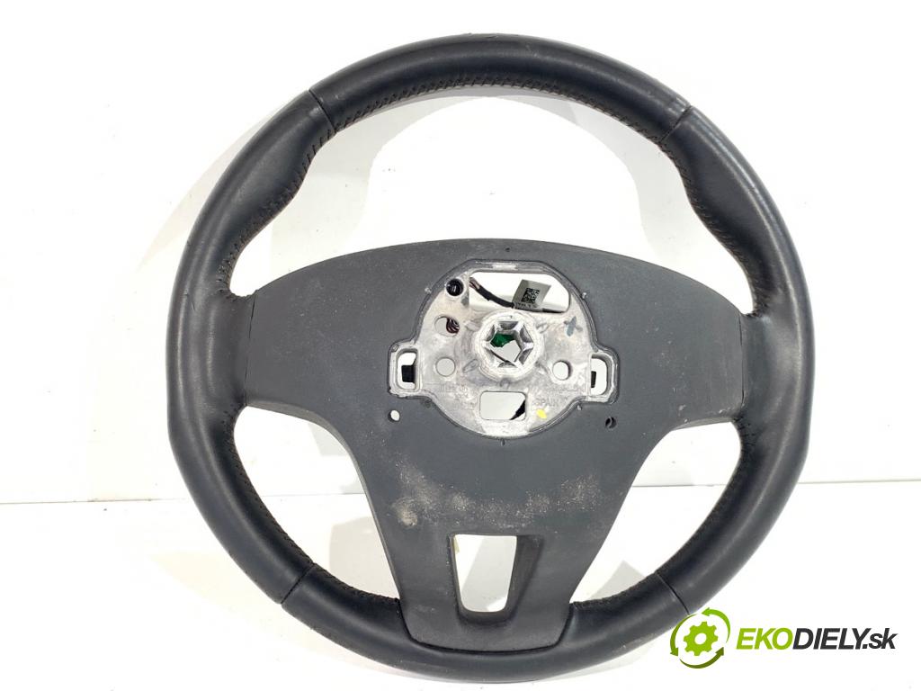 VOLVO V40 liftback 2013 84 kW D2 1560 Volant P31250592 (Volant)