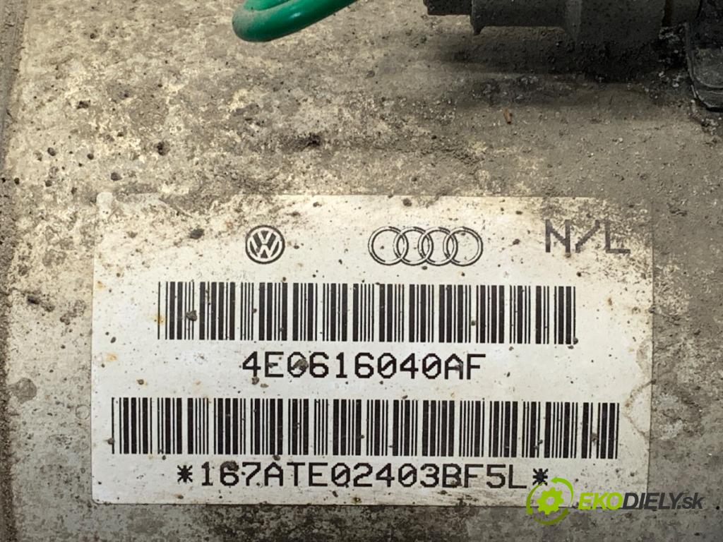 AUDI A8 D3 sedan 2005 191 kW 3.2 FSI 3123 Tlmič pravy predný 4E0616040AF