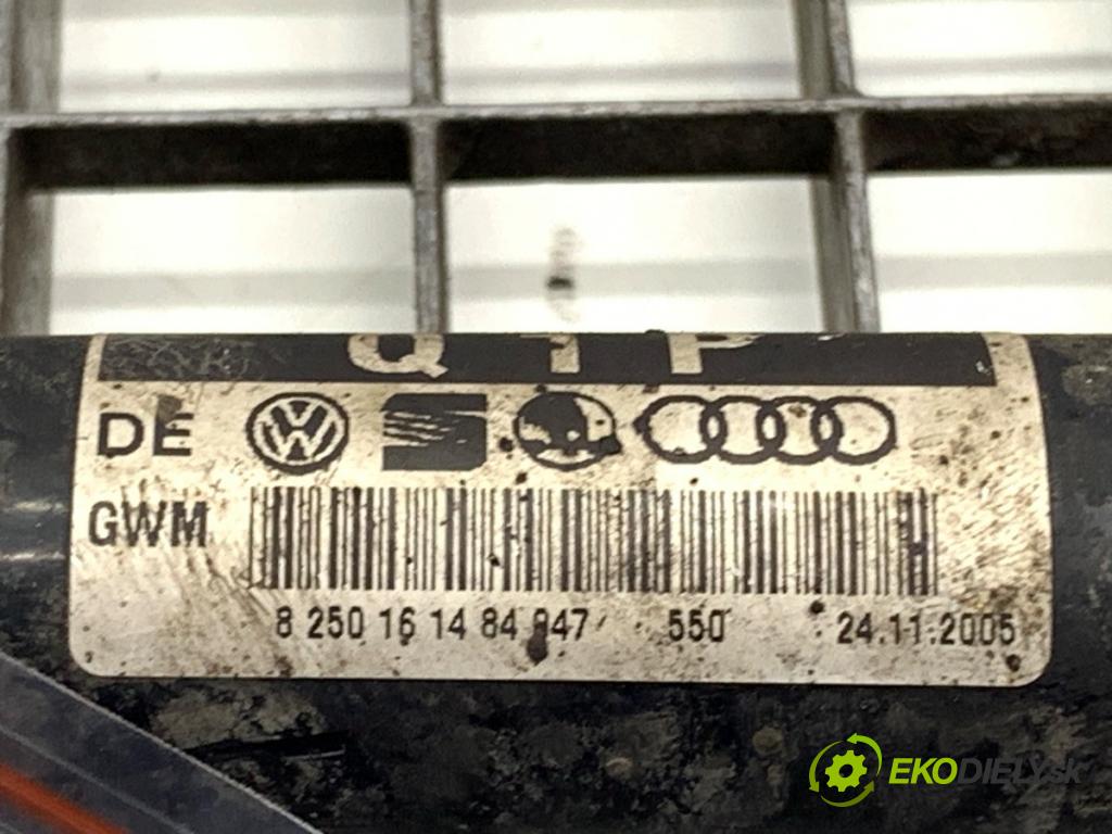 AUDI A8 D3 sedan 2005 191 kW 3.2 FSI 3123 poloos levý přední část 4E0407271P