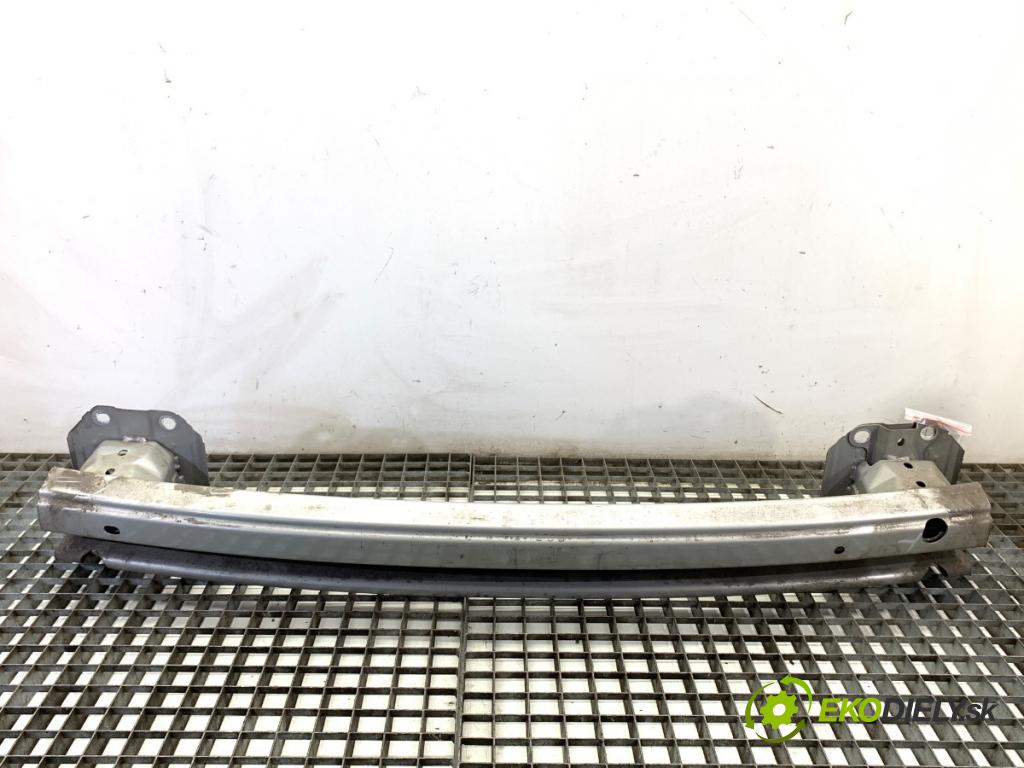 VOLVO S60 III sedan 2020 140 kW T4 1969 Výstuha nárazníka zad 32228058 (Výstuha zadná)