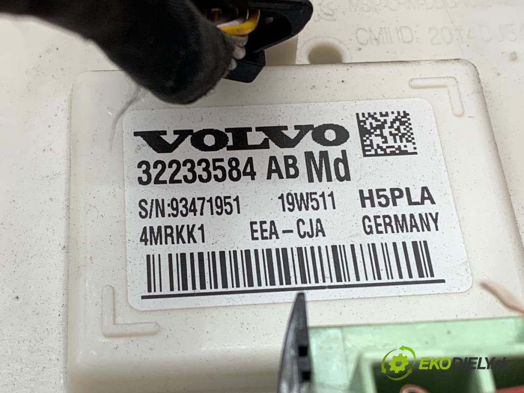 VOLVO S60 III sedan 2020 140 kW T4 1969 Modul komfortu 32233584 (Modul komfortu)
