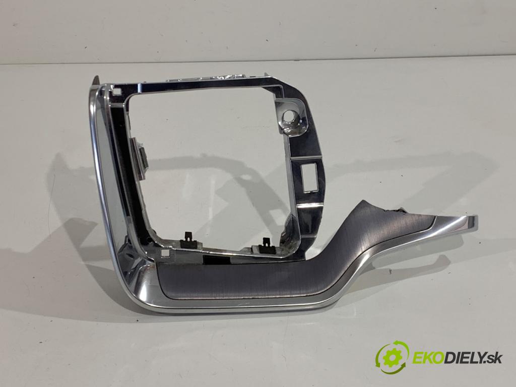 VOLVO S60 III sedan 2020 140 kW T4 1969 lišty kryt 31477741 (Lišta)