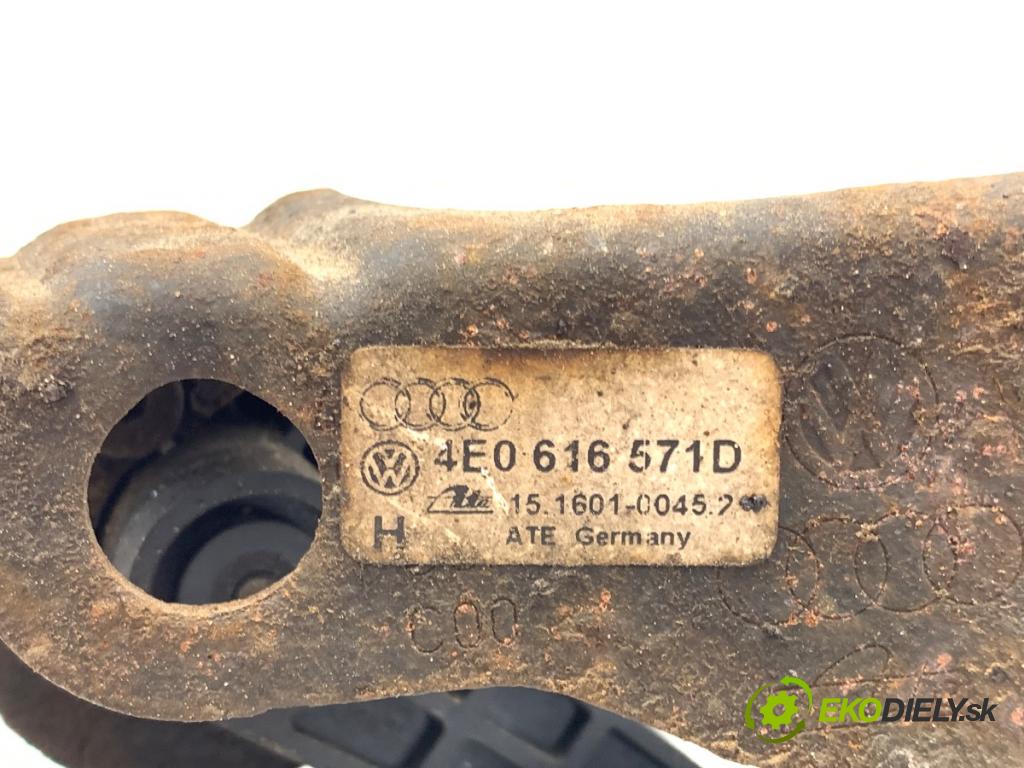 AUDI A8 D3 sedan 2005 191 kW 3.2 FSI 3123 Snímač XENON ľavy zad 4E0616571D
